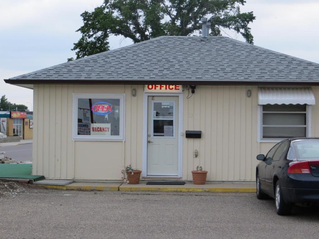 Fort Motel Fort Macleod Zewnętrze zdjęcie